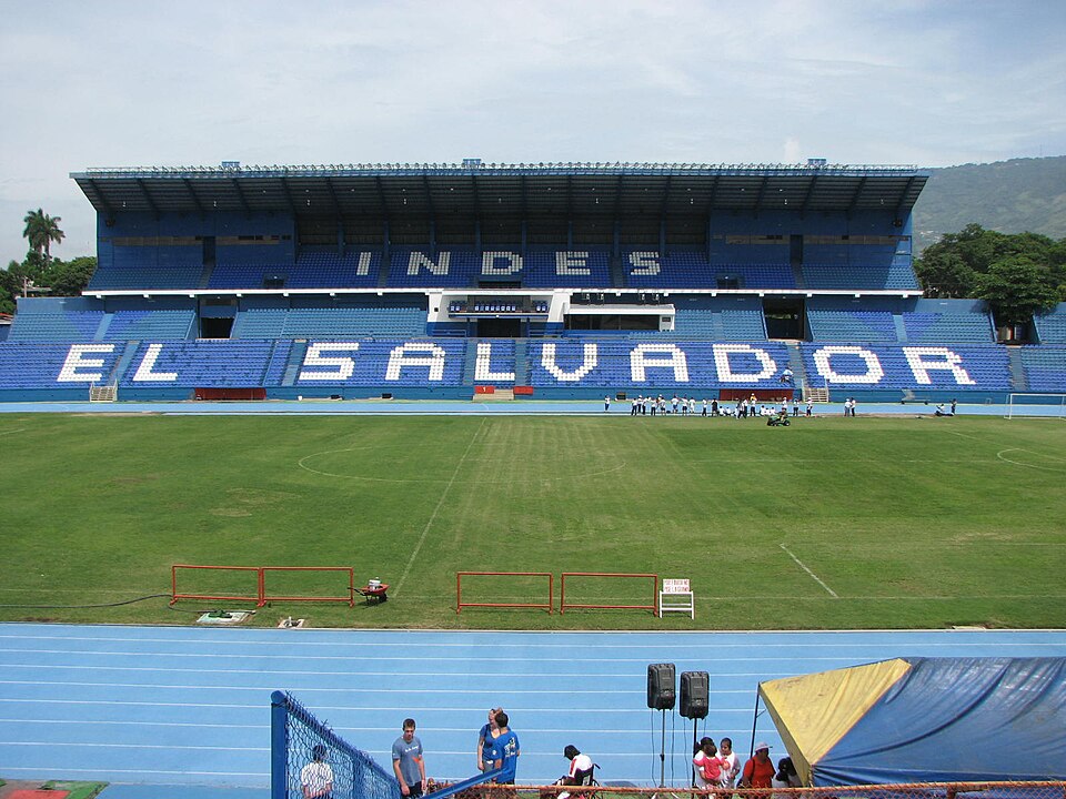 File:ESTADIO Magico Gonzales.JPG
