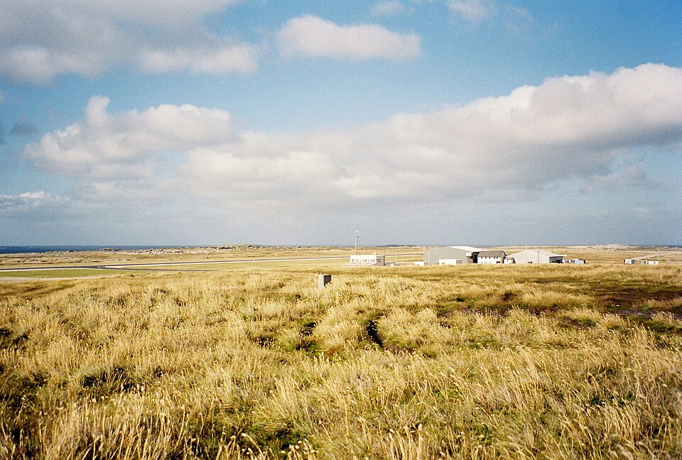 File:Stanley-Airport.JPG