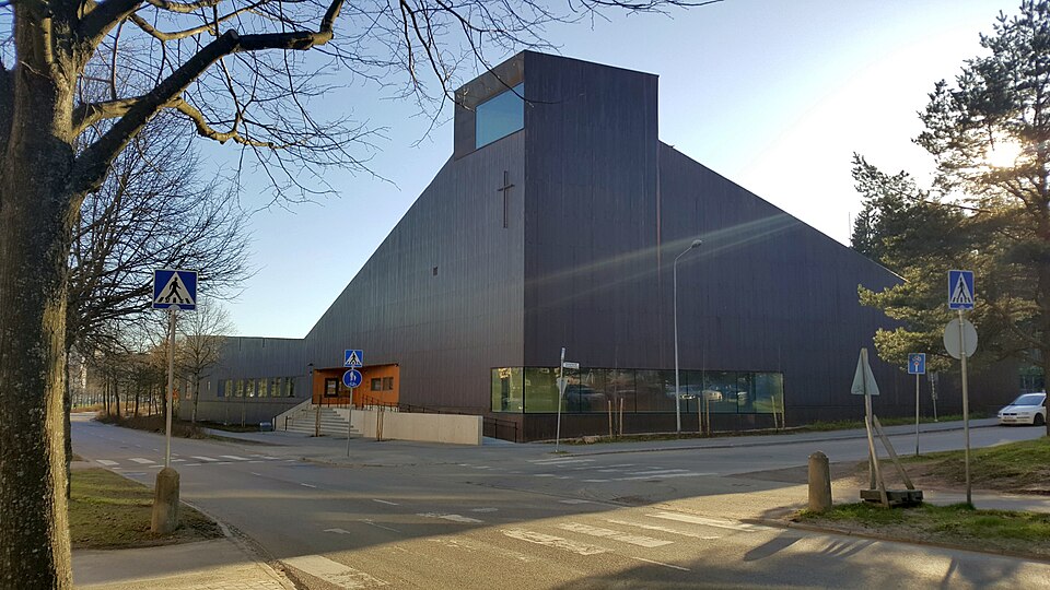 File:Suvelan kappeli, Espoo.jpg