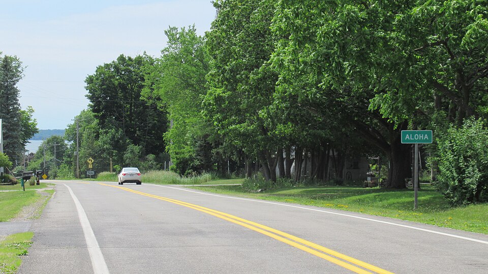 File:Aloha, Michigan.jpg