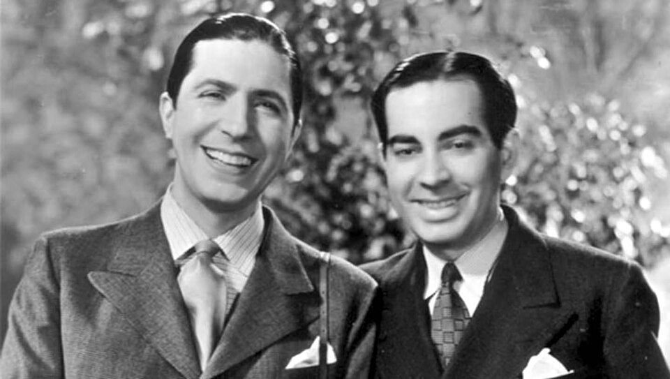 File:Gardel y le pera.jpg