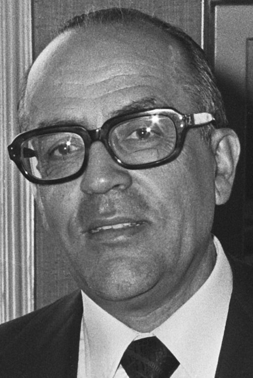 File:Leopoldo Calvo-Sotelo 1978 (cropped).jpg