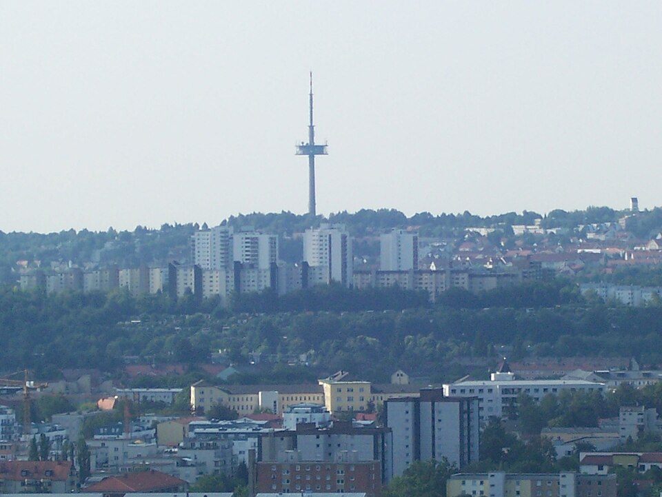 File:Regensburg Königswiesen - panoramio.jpg