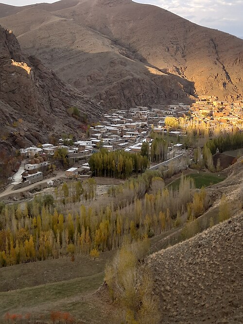 File:View of Tarsabad Iran 20231110p.jpg