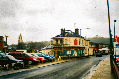 File:Kings Arms pub - Medway Street, Chatham, Kent.jpeg