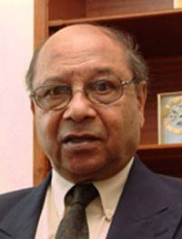 File:Rajsoomer Lallah November2010.jpg