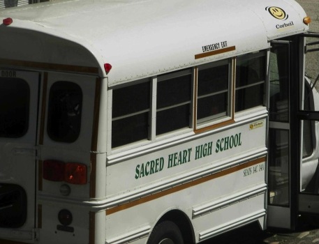 File:Sacred Heart Bus.jpg