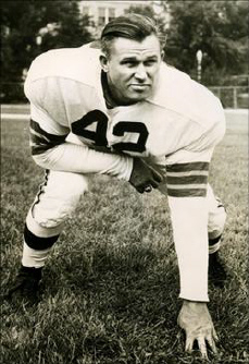 File:Derrell Palmer, American football tackle, circa 1950.jpg