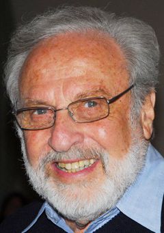File:Cropped Photo of Bill Gold.jpg