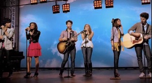 File:Senditonmusicvideo.jpg