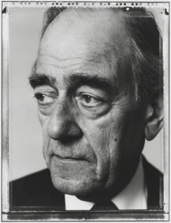 File:Brian Flowers.webp