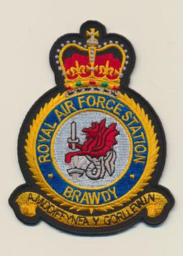 File:RAF Brawdy badge.jpg