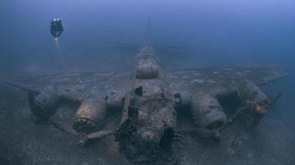 File:B-17 Vis Croatia.jpeg