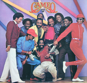 File:Keep It Hot Cameo.jpg