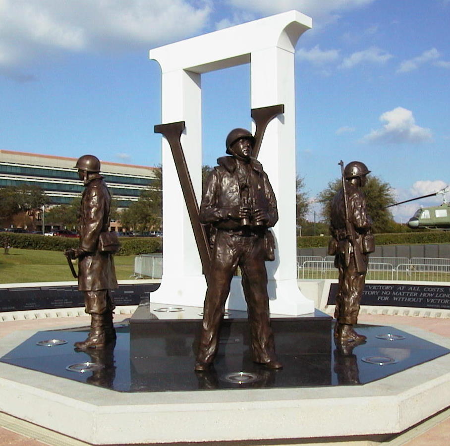 File:WWII Memorial Pensacola.jpg