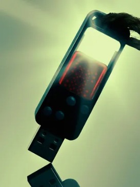File:Chainworld usbDrive.jpg