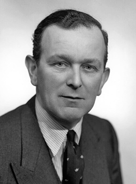 File:John-Edward-Bernard-Hill.jpg