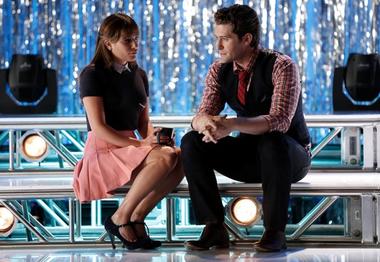 File:Glee season 6, promotional photo, jan 2015.jpg