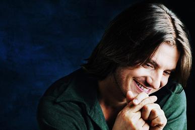 File:Mitch Hedberg.jpg