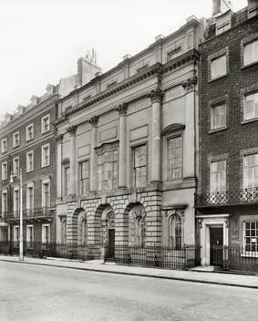 File:17 Bruton Street Mayfair historic photograph (Historic England AL0141-056-01).jpg