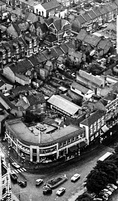 File:Bernards Corner Chatham 1950s (2).jpg
