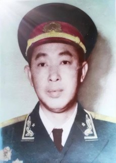 File:Cheng Shiqing.jpg