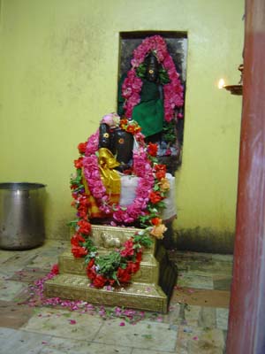 File:Patteeswaram.jpg