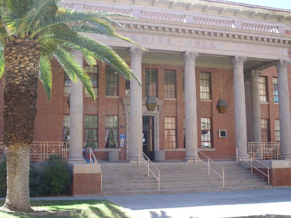 File:Cochise hall.jpg