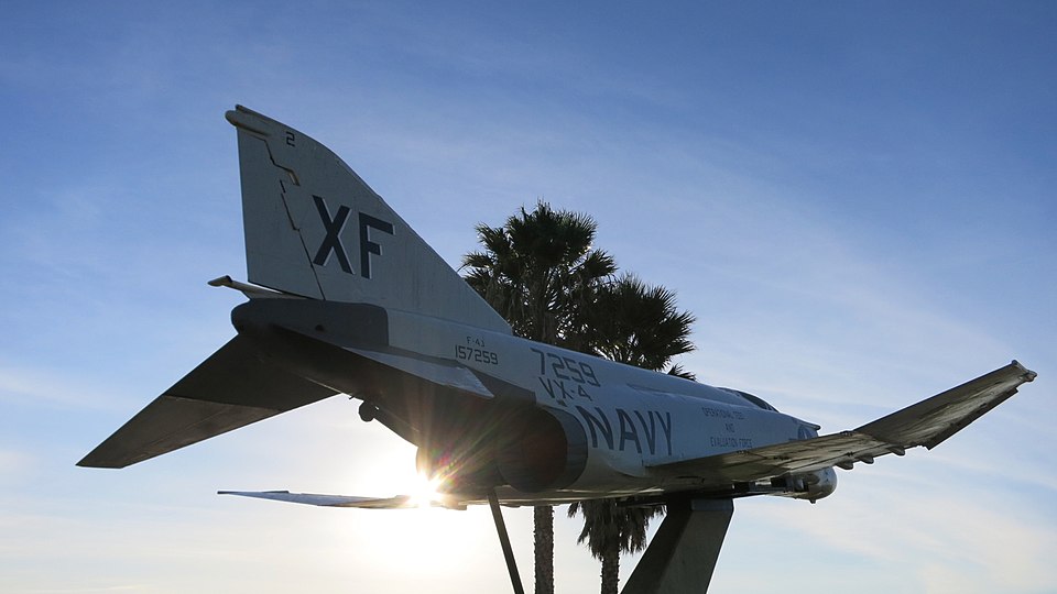 File:Phantom F4S 157259.jpg