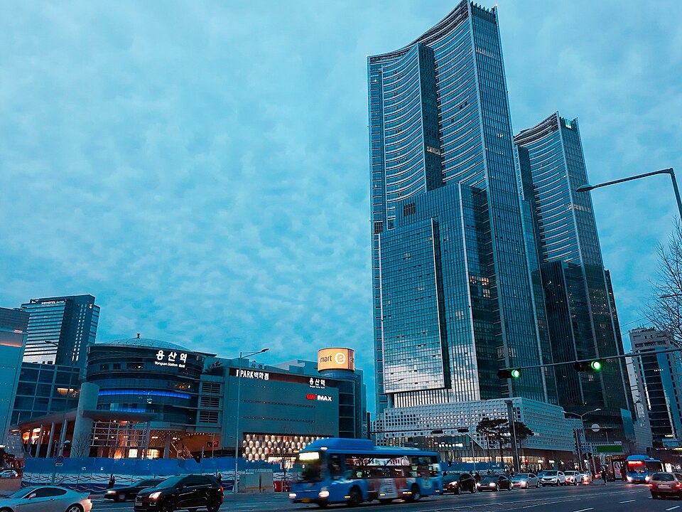 File:Yongsan station and apartments.jpg