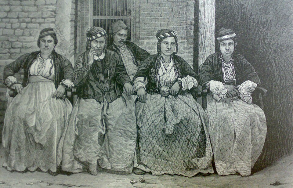File:Iraqi-Native-christian-women-1876.jpg