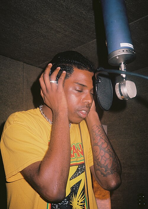 File:Dnrecording.jpg
