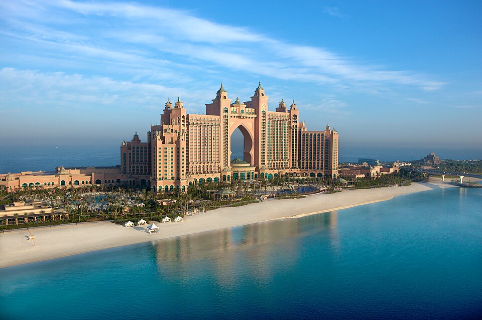 File:Atlantis, The Palm Exterior .jpg
