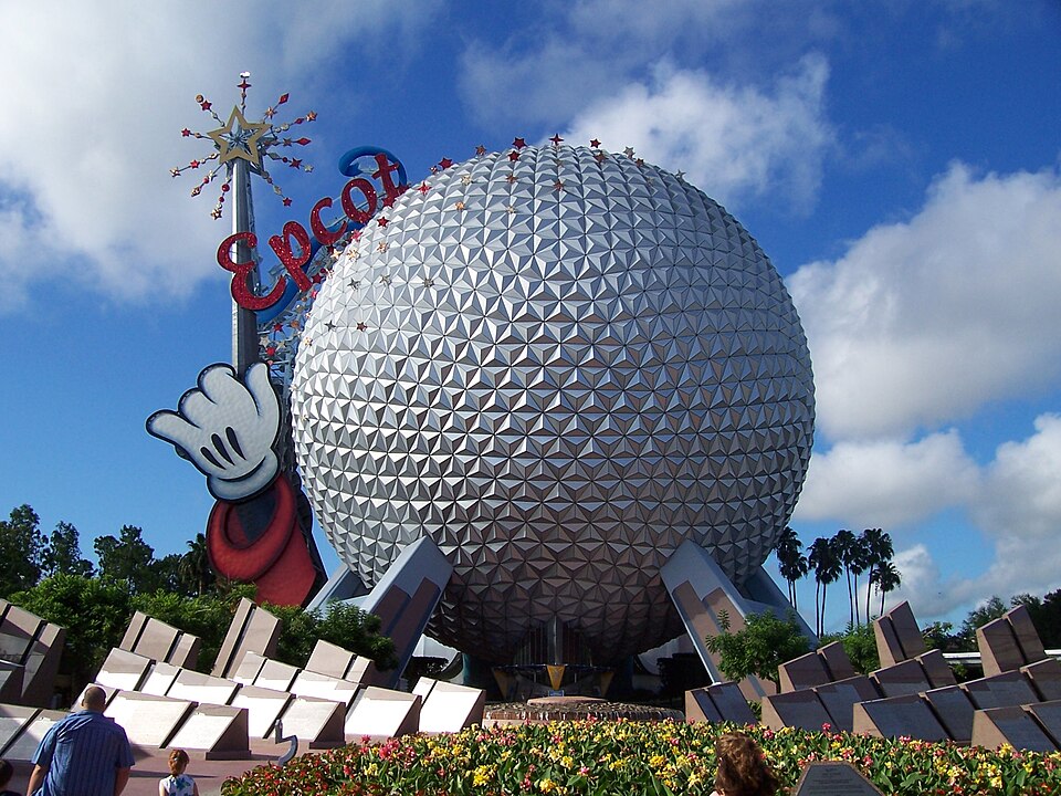 File:Mmspaceshipearth.JPG
