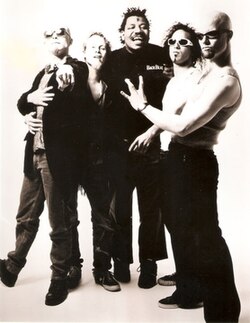 The Wesley Willis Fiasco in 1996; (L–R): Pat Barnard, Dave Nooks, Wesley Willis, Dale Meiners and Brendan Murphy