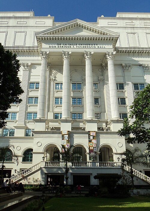 File:Yuchengco Hall, De La Salle University.jpg