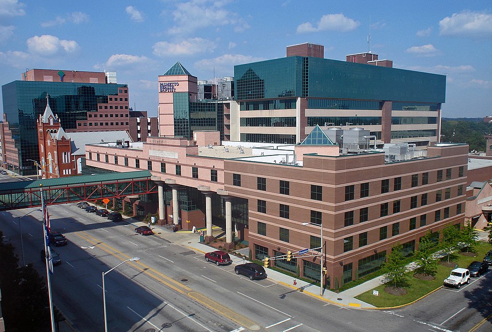 File:PalmettoHealthBaptistHospital.jpg