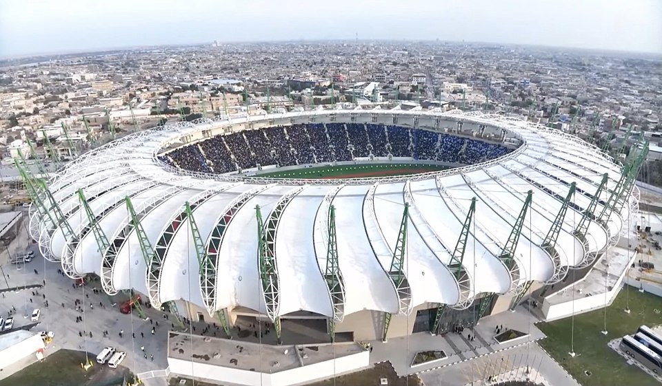 File:Al-Minaa Stadium.jpg